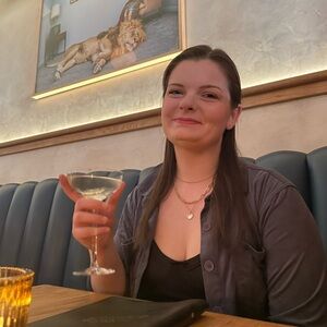 Meet your Posher, Jessica